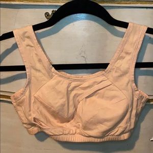 DONATING ON 11/18 | Soft peach training bra